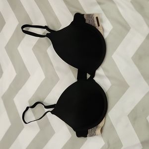 Calvin Klein Laced Push Up Bra - Size 34C